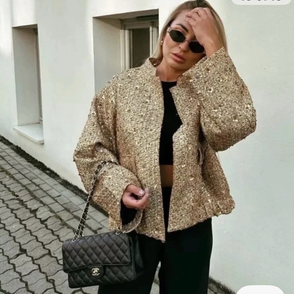 Zara Bloggers favorite! Elegant oversized Gold Women's Sequin Jacket - Picture 9 of 12